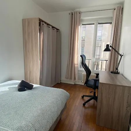 Spacieux&lumineux - Centre Avec Parking Appartement *